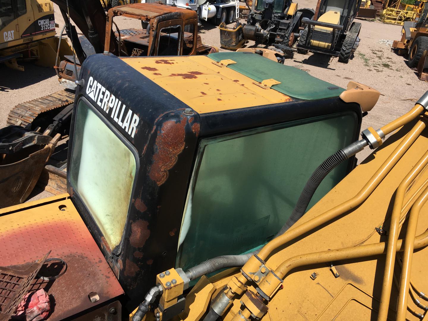 ./imagenes/INVOICE/2019/16826/EXCAVADORA CAT 330D (45).JPG